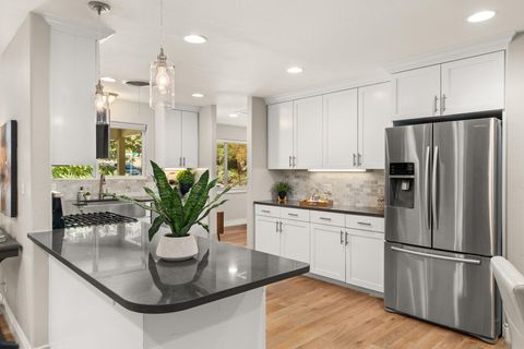 Tiny photo for 2301 EAST SIDE DR, Austin, TX 78704 (MLS # 2765252)