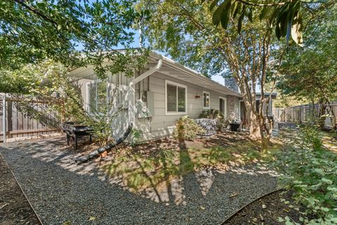 Tiny photo for 2301 EAST SIDE DR, Austin, TX 78704 (MLS # 2765252)