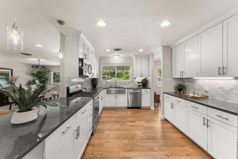 Tiny photo for 2301 EAST SIDE DR, Austin, TX 78704 (MLS # 2765252)