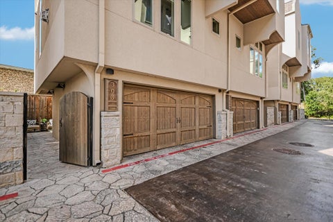 Photo of 2300 Enfield RD #303, Austin, TX 78703 (MLS # 2030762)