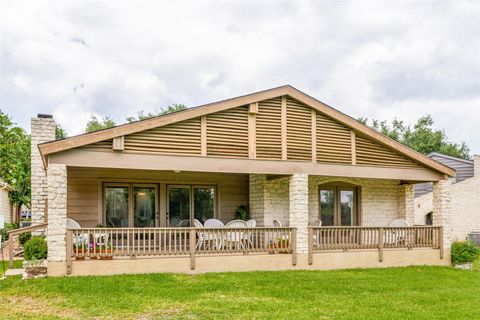 A home in Lakeway