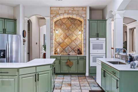 Tiny photo for 12113 Portobella DR, Austin, TX 78732 (MLS # 7646454)