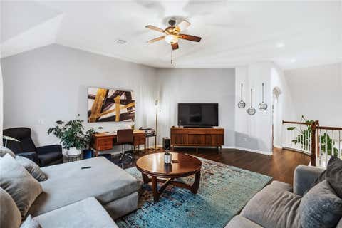 Tiny photo for 12113 Portobella DR, Austin, TX 78732 (MLS # 7646454)