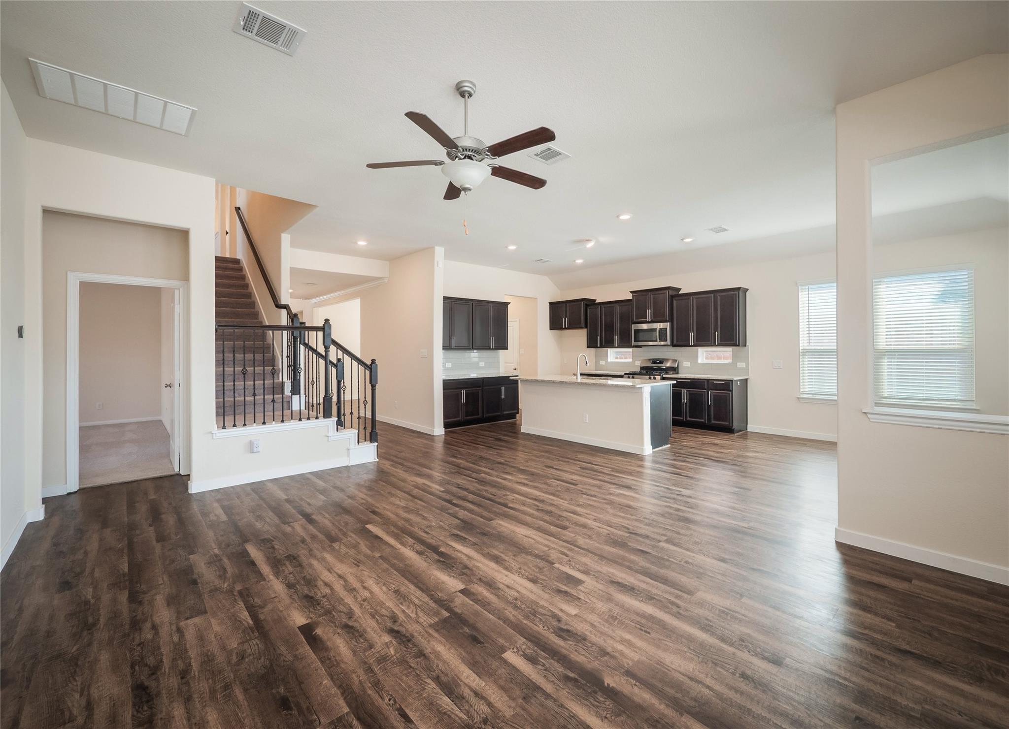 3337 Pauling LOOP