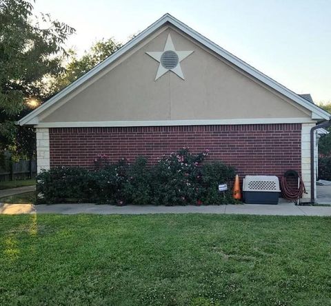 A home in Bartlett