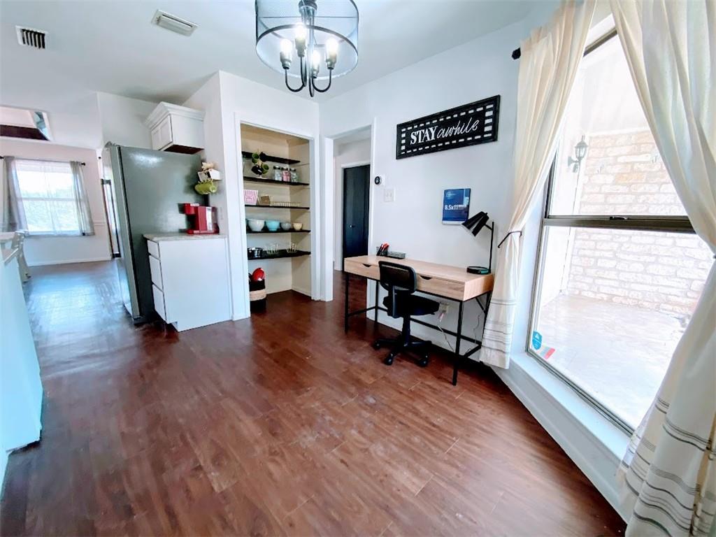 21822 SE Tallahassee Ave