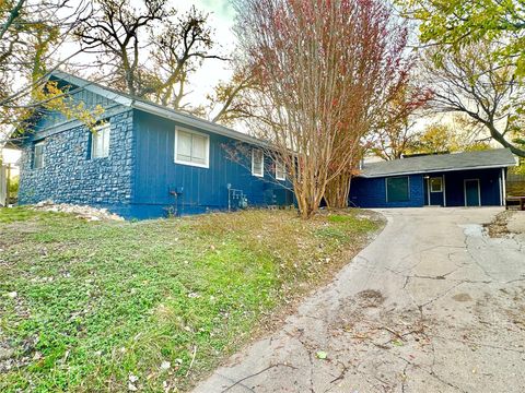 Photo of 4302 Scottsdale Rd Rd #A, Austin, TX 78721 (MLS # 4432902)