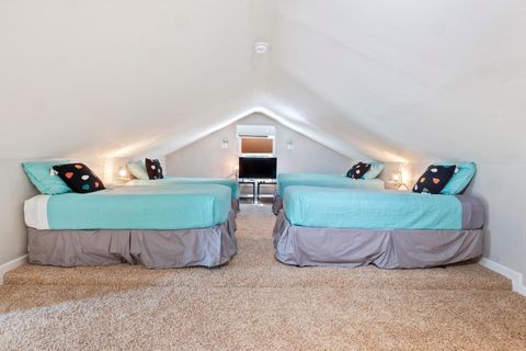 Tiny photo for 1025 Lake Shore DR, Spicewood, TX 78669 (MLS # 1233693)