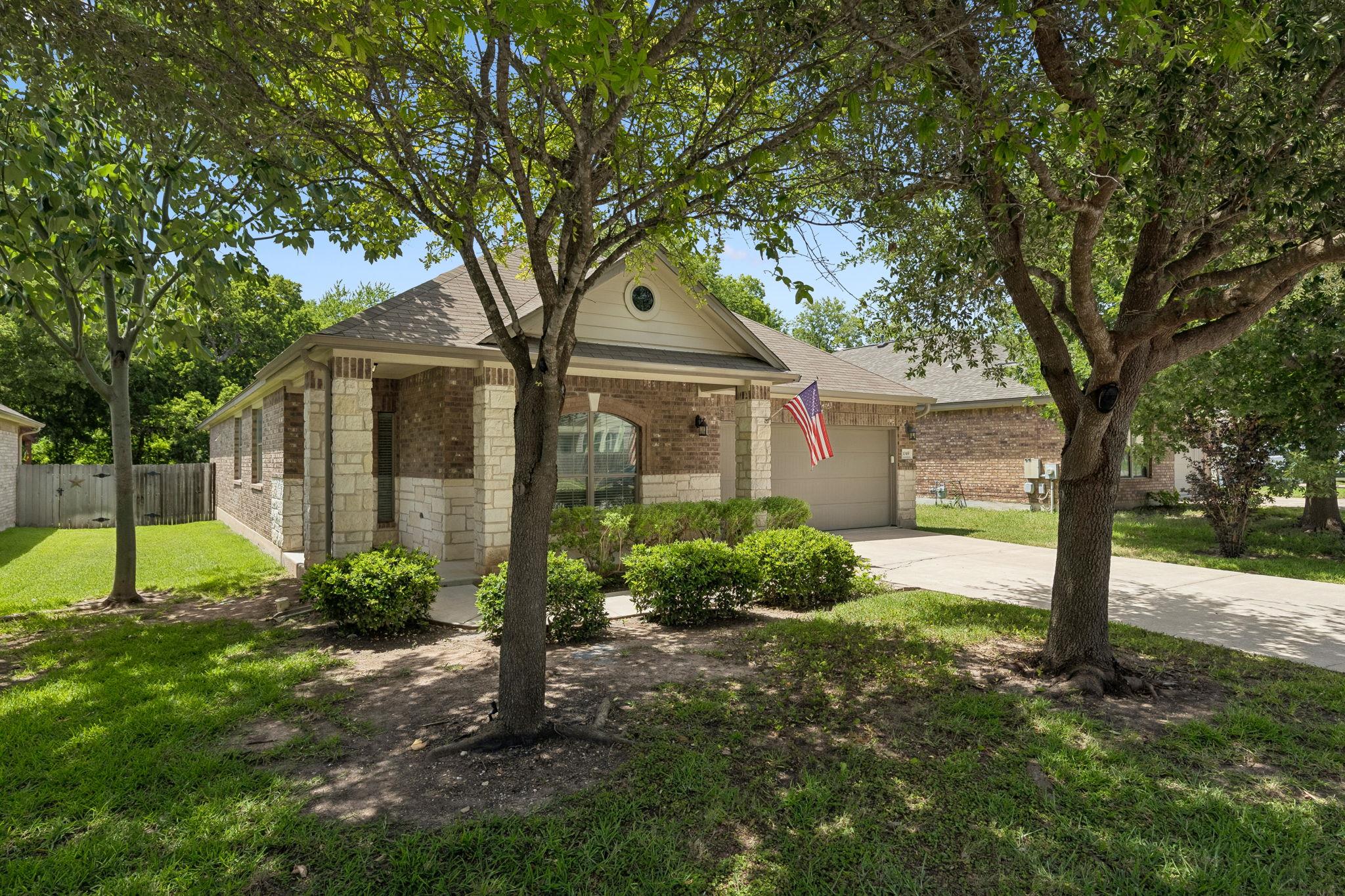 1049 Sussex WAY