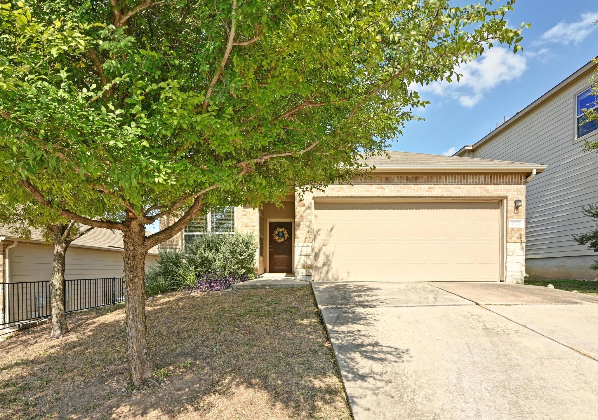 10221 Pinnacle Crest LOOP