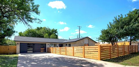 8901 Pointer LN Austin TX 78758