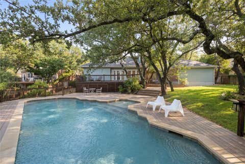 Photo of 10038 Circleview DR, Austin, TX 78733 (MLS # 7588493)