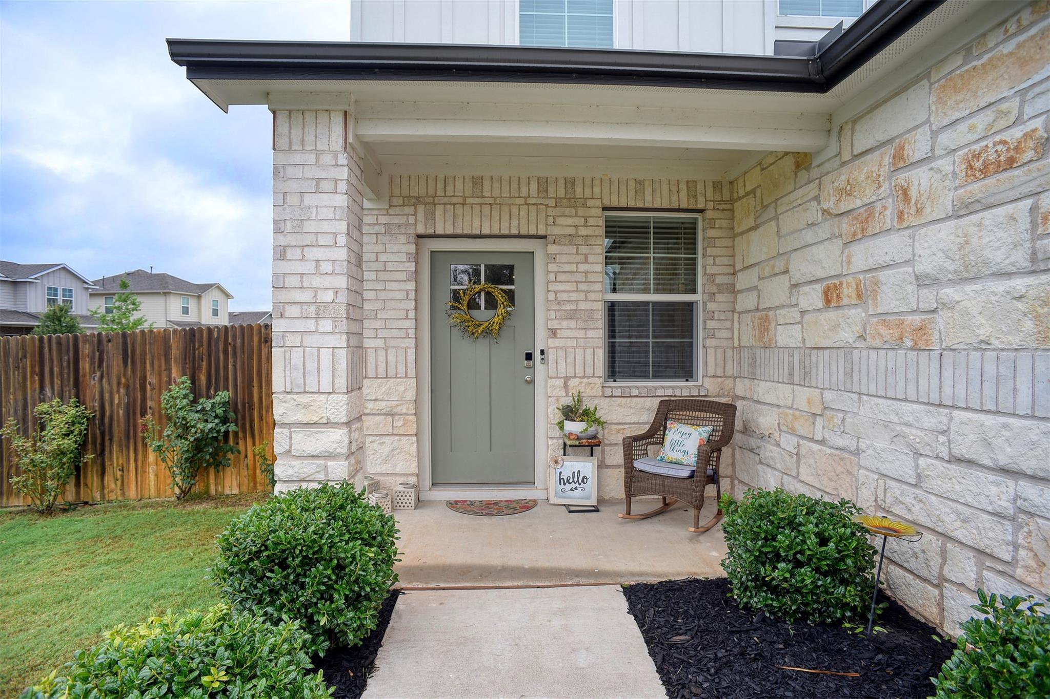 508 Bluffview DR