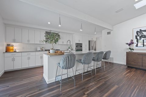 Tiny photo for 412 Ridgewood RD, West Lake Hills, TX 78746 (MLS # 8364623)