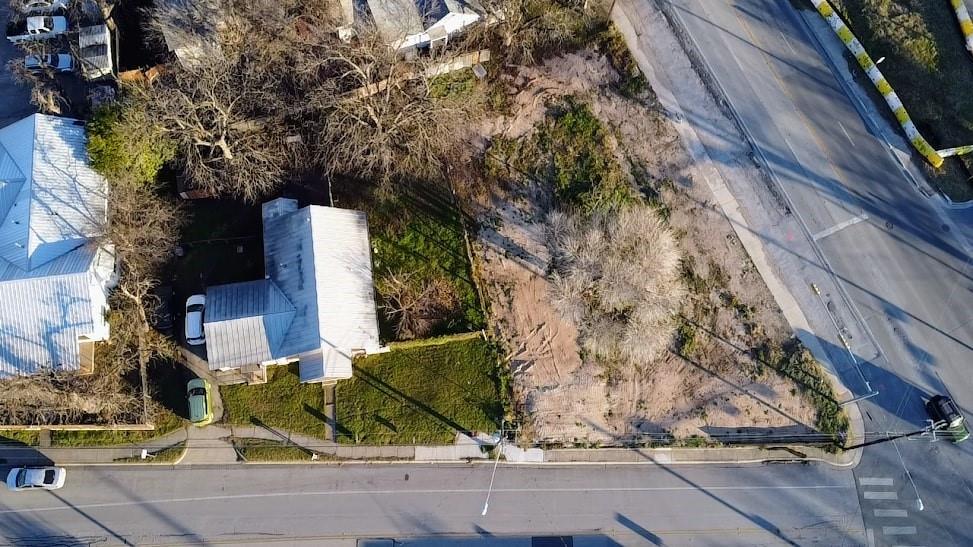 Photo 1 of 3 — 201 Springdale RD, Austin, TX 78702