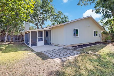 Tiny photo for 7717 Croftwood DR, Austin, TX 78749 (MLS # 9304873)