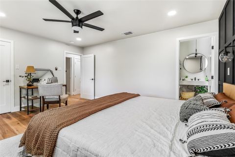 Tiny photo for 7717 Croftwood DR, Austin, TX 78749 (MLS # 9304873)