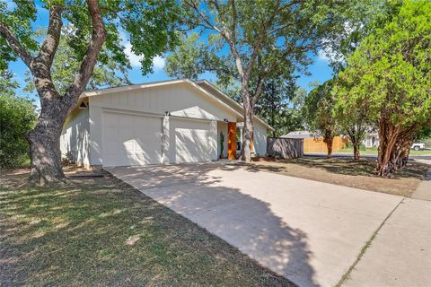 Tiny photo for 7717 Croftwood DR, Austin, TX 78749 (MLS # 9304873)