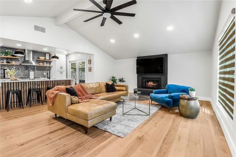 Tiny photo for 7717 Croftwood DR, Austin, TX 78749 (MLS # 9304873)