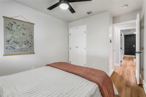 Tiny photo for 7717 Croftwood DR, Austin, TX 78749 (MLS # 9304873)