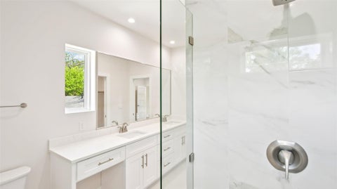 Photo of 106 W Fawnridge DR #1, Austin, TX 78753 (MLS # 6078666)