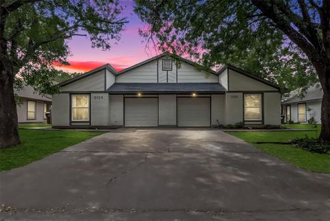 Photo of 2128/2130 Redwing WAY, Round Rock, TX 78664 (MLS # 3646751)