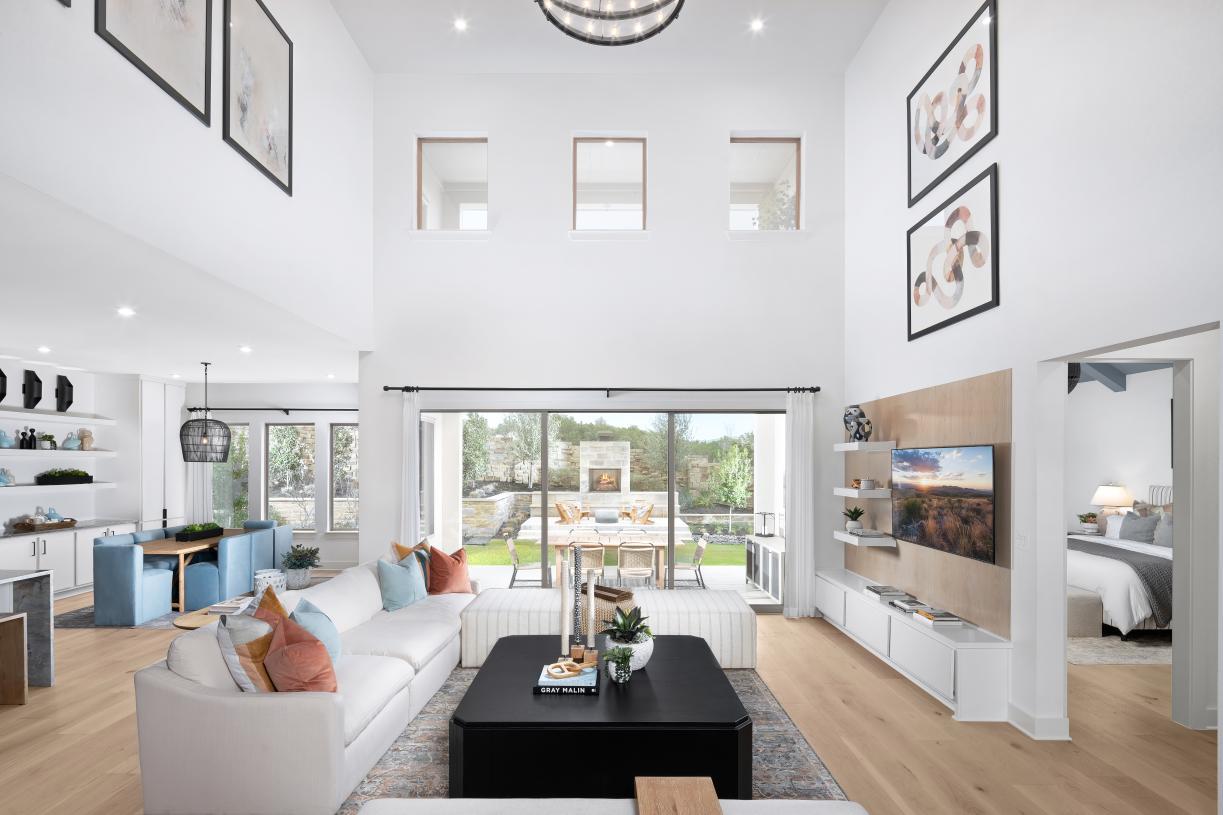 807 Walsh Glen DR