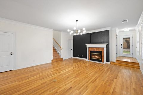 Tiny photo for 2009 Winsted LN #B, Austin, TX 78703 (MLS # 6305558)