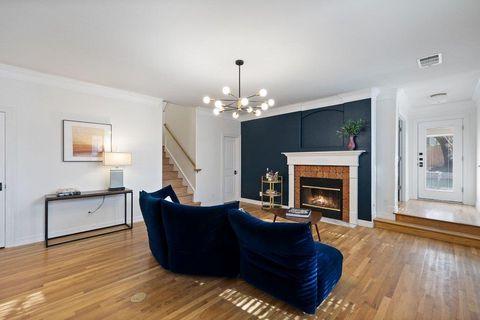 Tiny photo for 2009 Winsted LN #B, Austin, TX 78703 (MLS # 6305558)