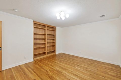 Tiny photo for 2009 Winsted LN #B, Austin, TX 78703 (MLS # 6305558)