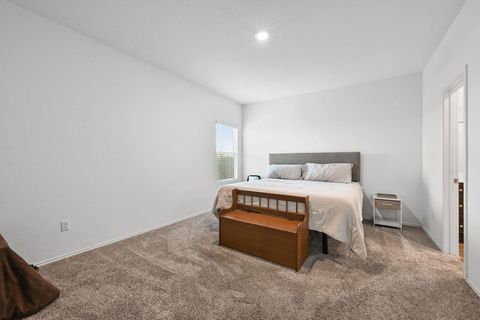 Tiny photo for 13704 Tordillo DR, Elgin, TX 78621 (MLS # 3708339)