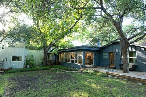 Photo of 2405 Stevens CV, Austin, TX 78723 (MLS # 2539085)