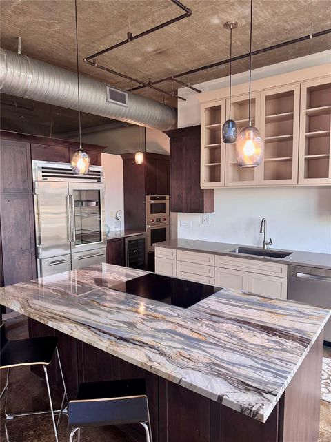 311 W 5th ST 905 Austin TX 78701