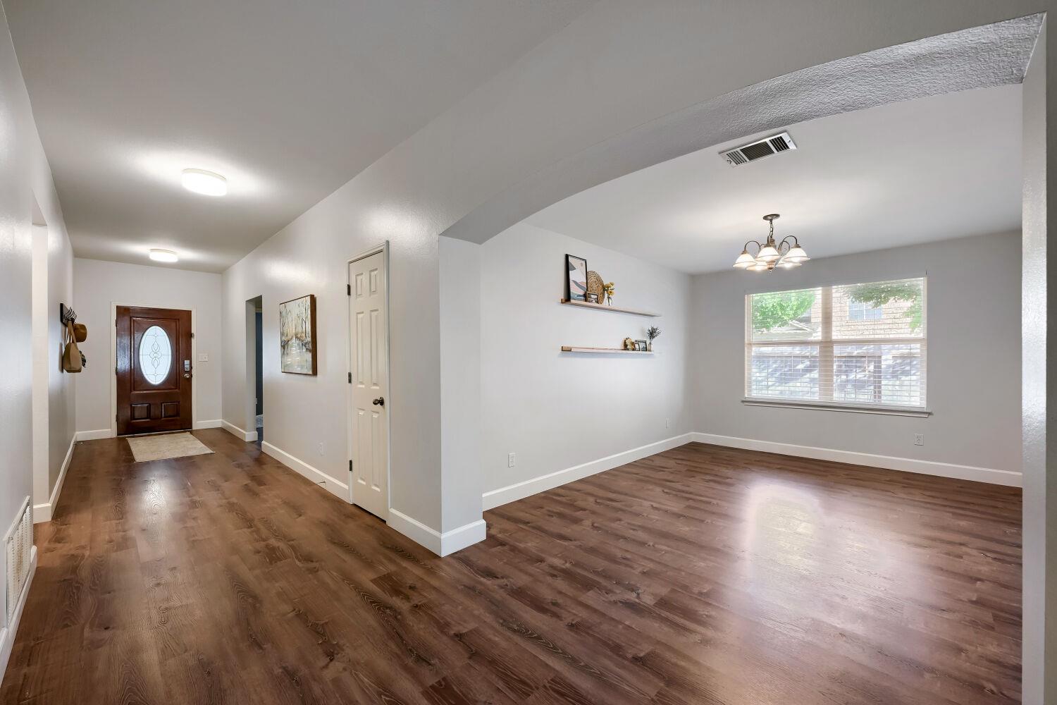 117 Walnut Creek DR