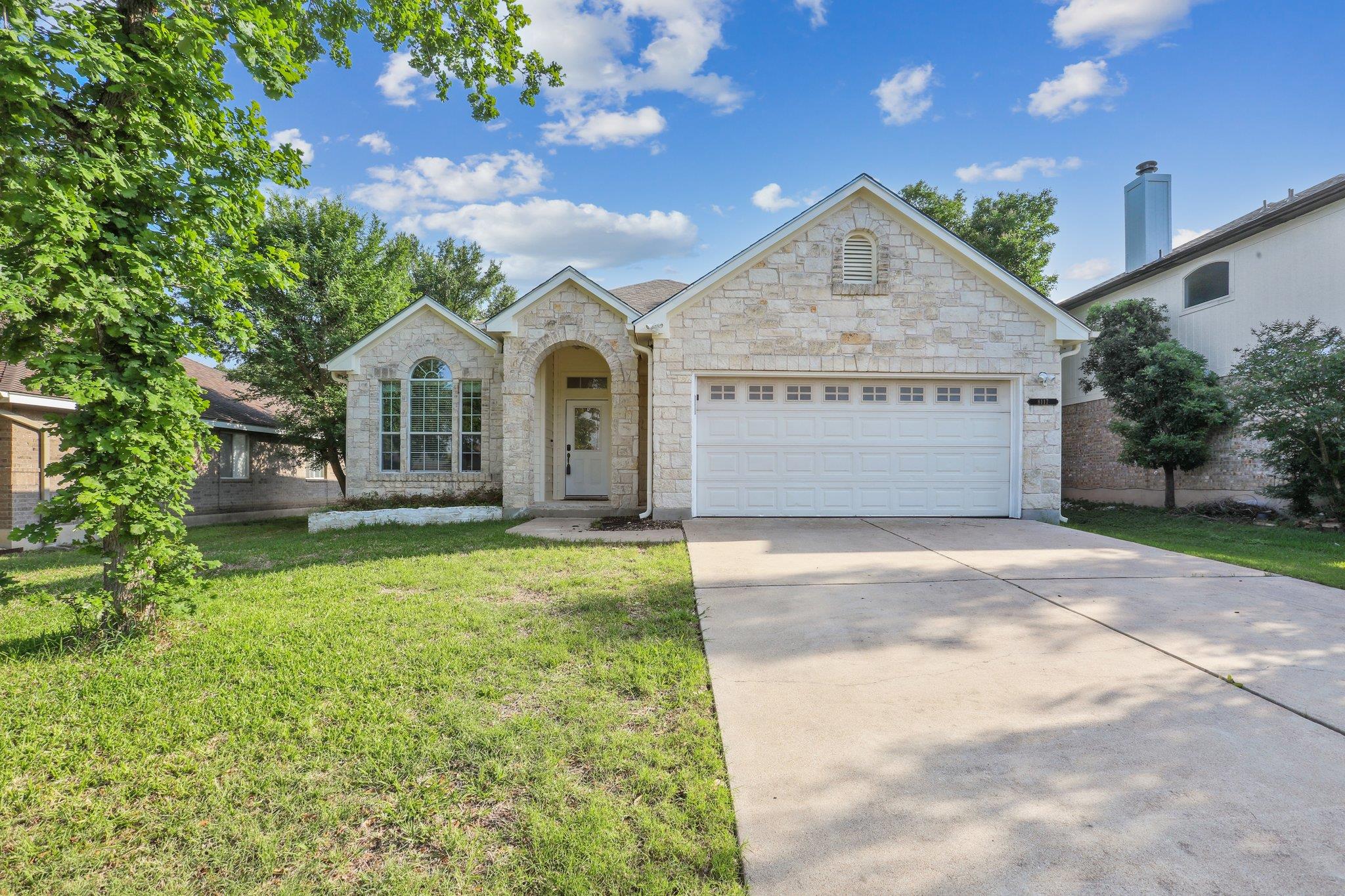 8117 Manx DR
