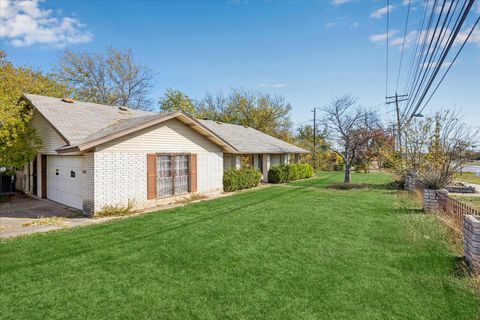Tiny photo for 5600 E Martin Luther King Jr BLVD, Austin, TX 78721 (MLS # 2139635)