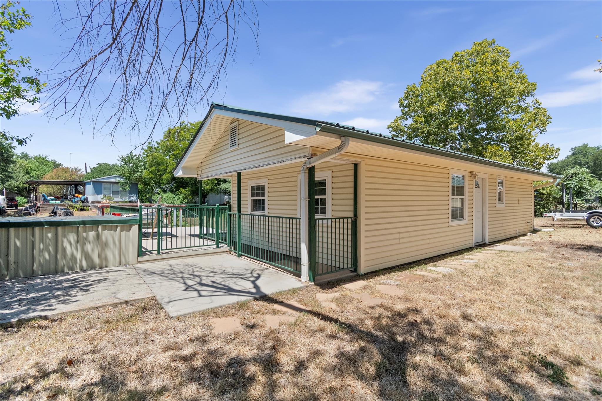 308 County Road 136B