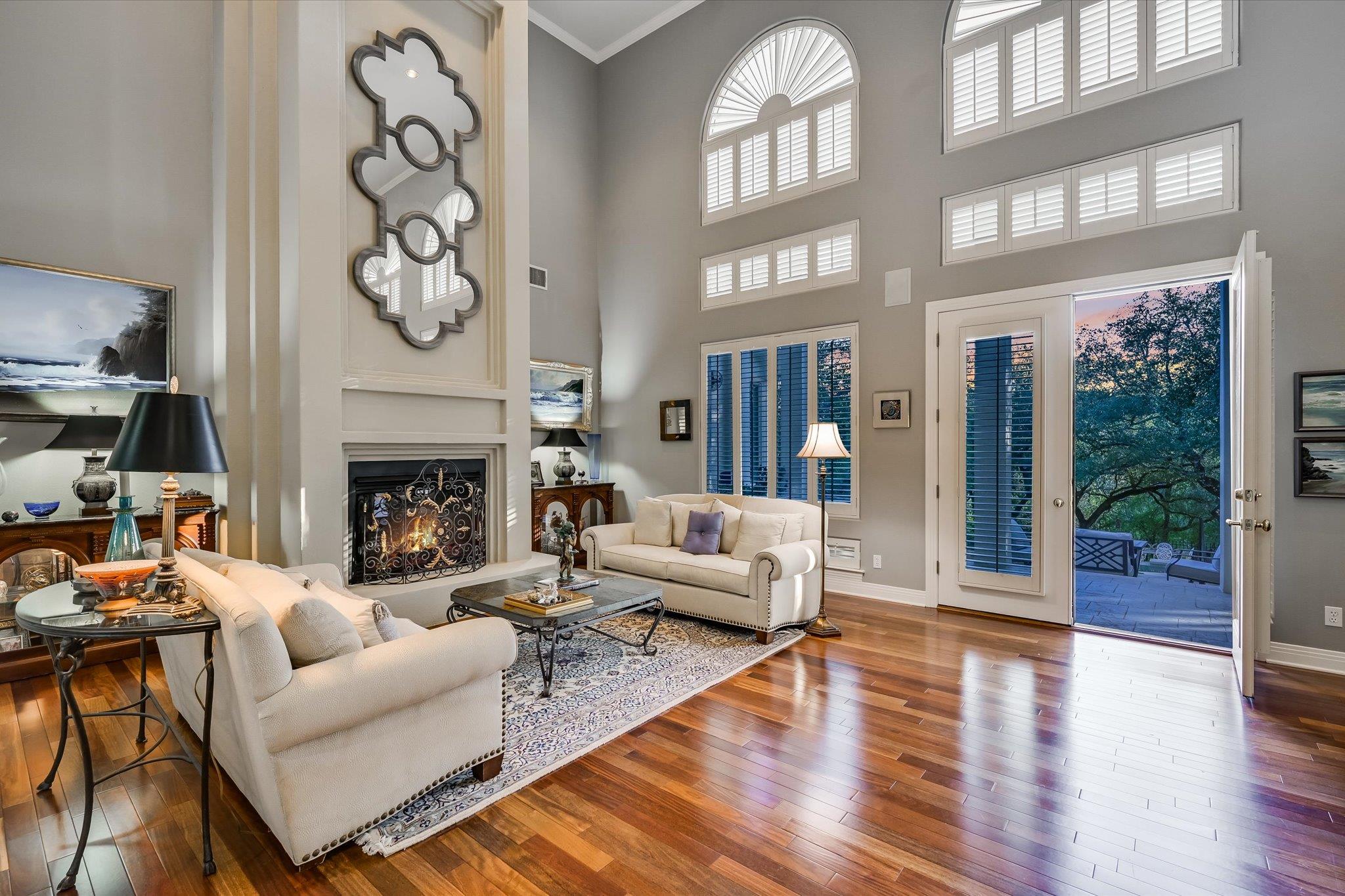 9105 Westminster Glen Ave