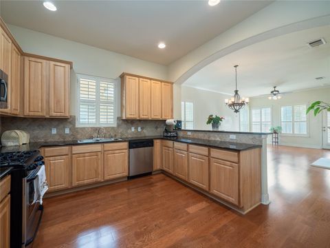 Tiny photo for 2210 Onion Creek PKWY #1404, Austin, TX 78747 (MLS # 3045836)