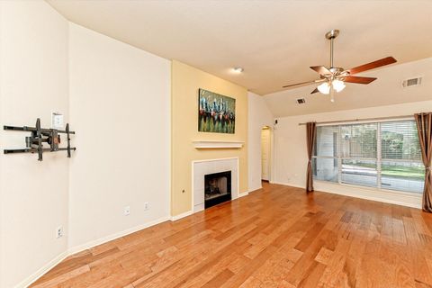 Tiny photo for 13004 Scofield Farms DR, Austin, TX 78727 (MLS # 4162598)