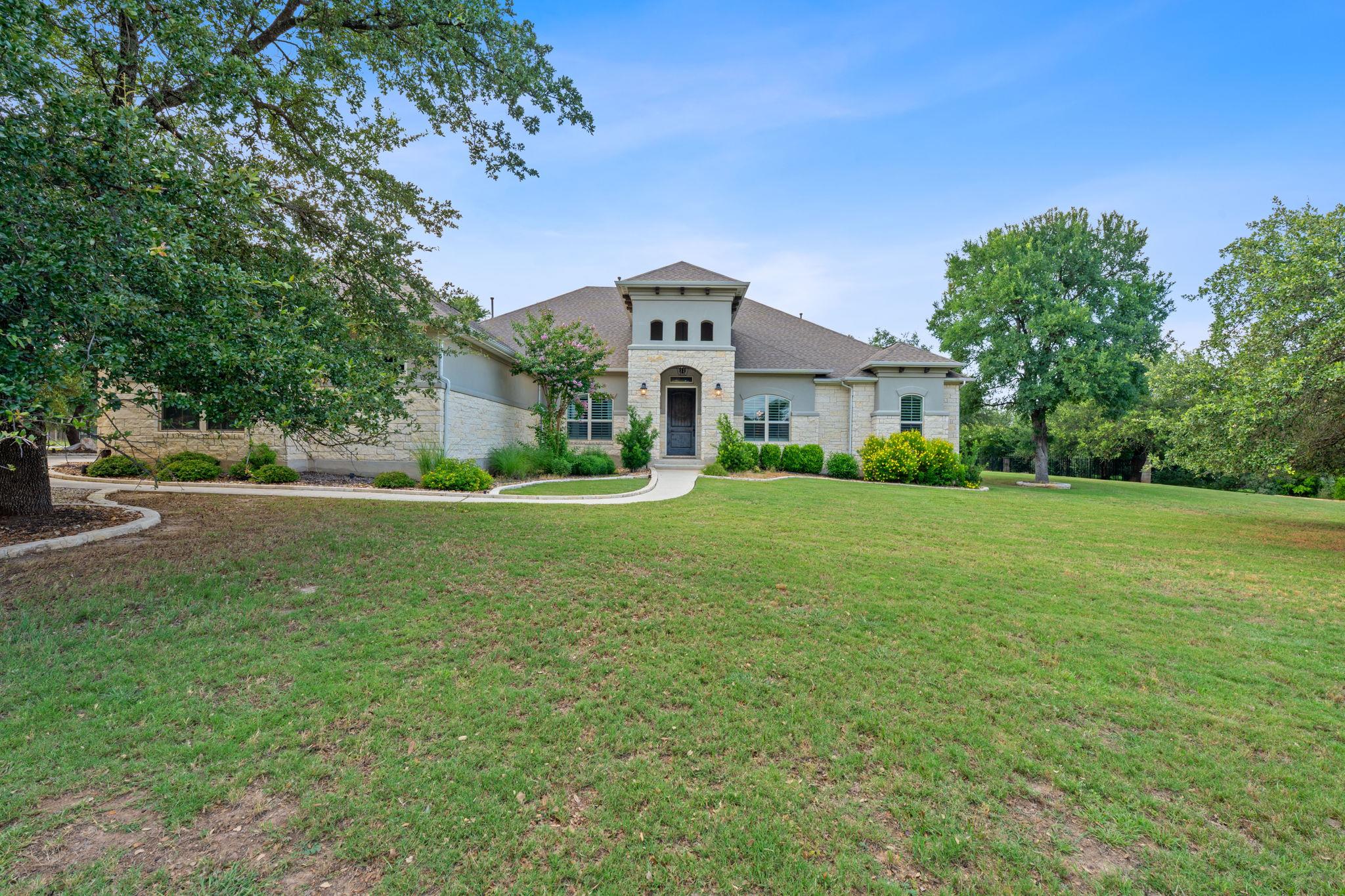 101 Rocky Ledge CV