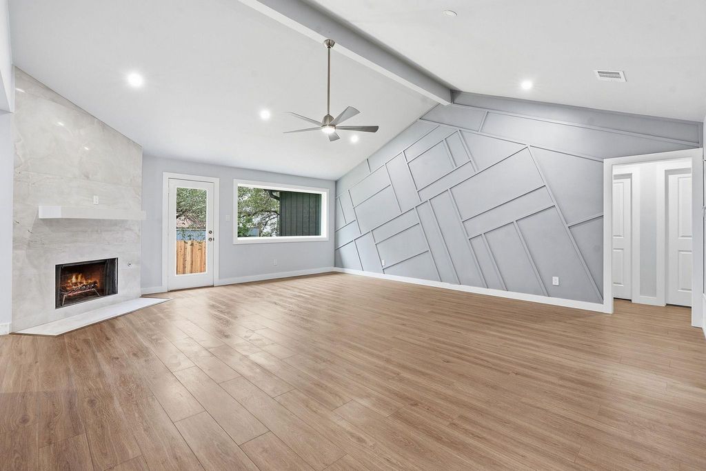 Photo of 7807 Keswick DR, Austin, TX 78745 (MLS # 8161955)