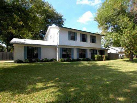 Photo of 9200 Quail CV, Austin, TX 78758 (MLS # 8445434)