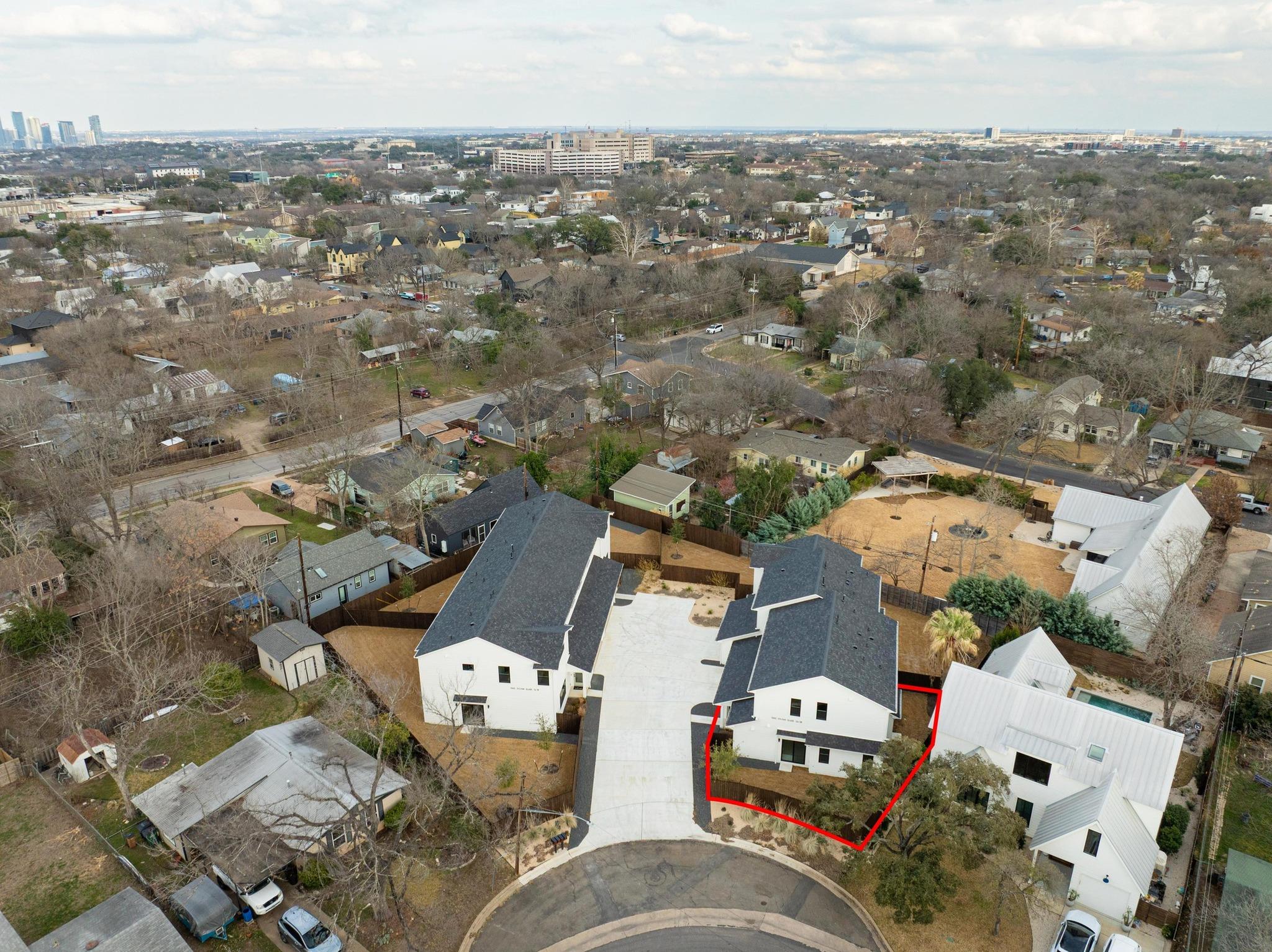 1500 Sylvan Glade 2A