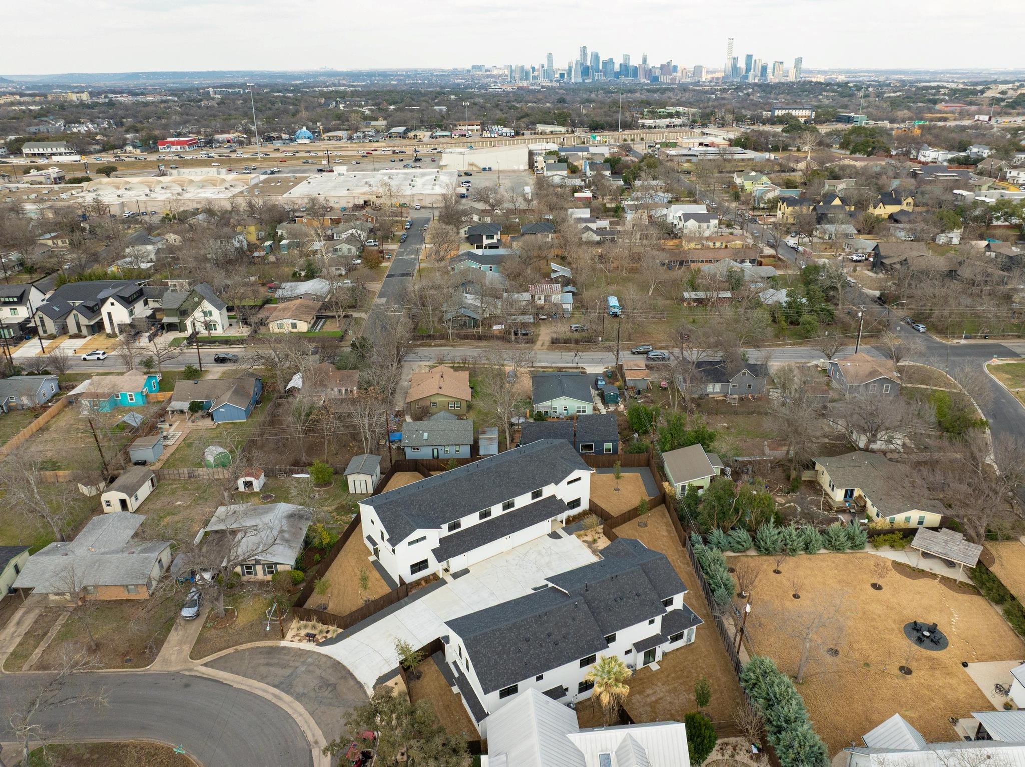 1500 Sylvan Glade 2A