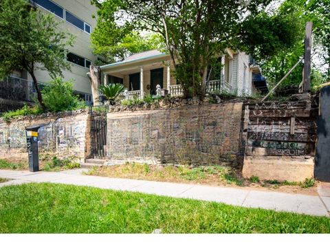 Tiny photo for 906 E 6th ST, Austin, TX 78702 (MLS # 3940207)