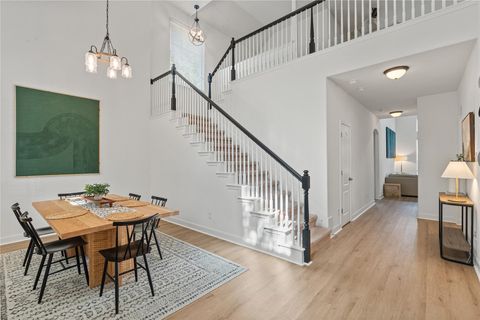 Photo of 30 Stone Terrace DR, Austin, TX 78734 (MLS # 5770155)
