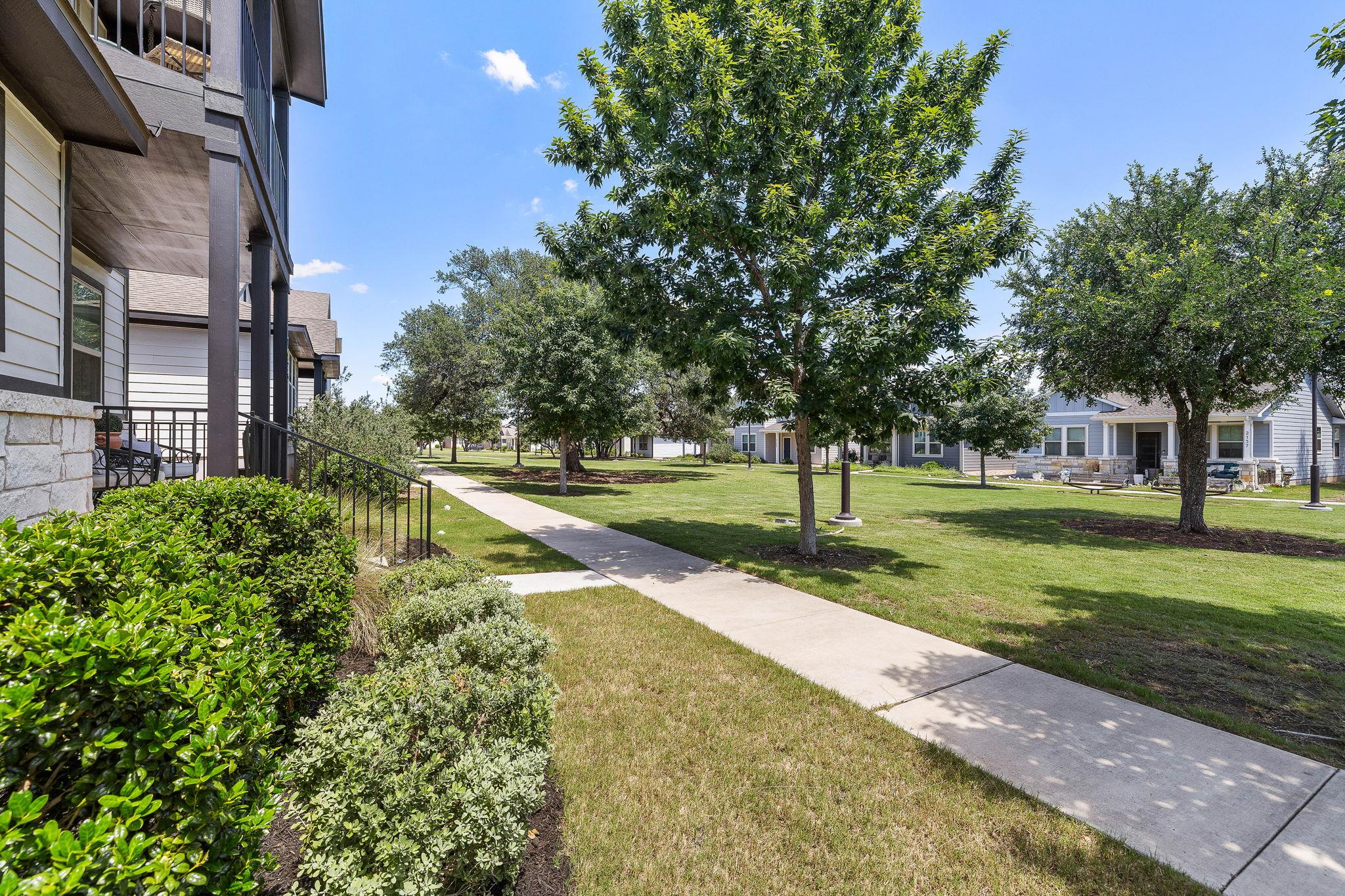 1923 Pecan Island DR