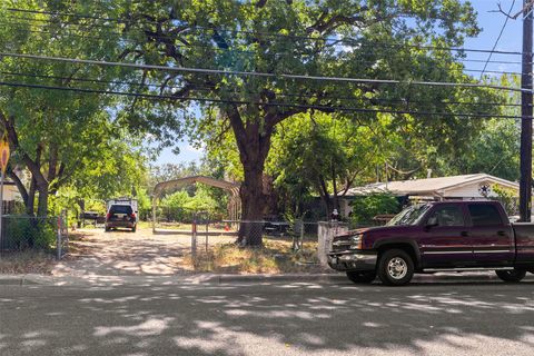 Tiny photo for 803 Vargas RD, Austin, TX 78741 (MLS # 6978318)