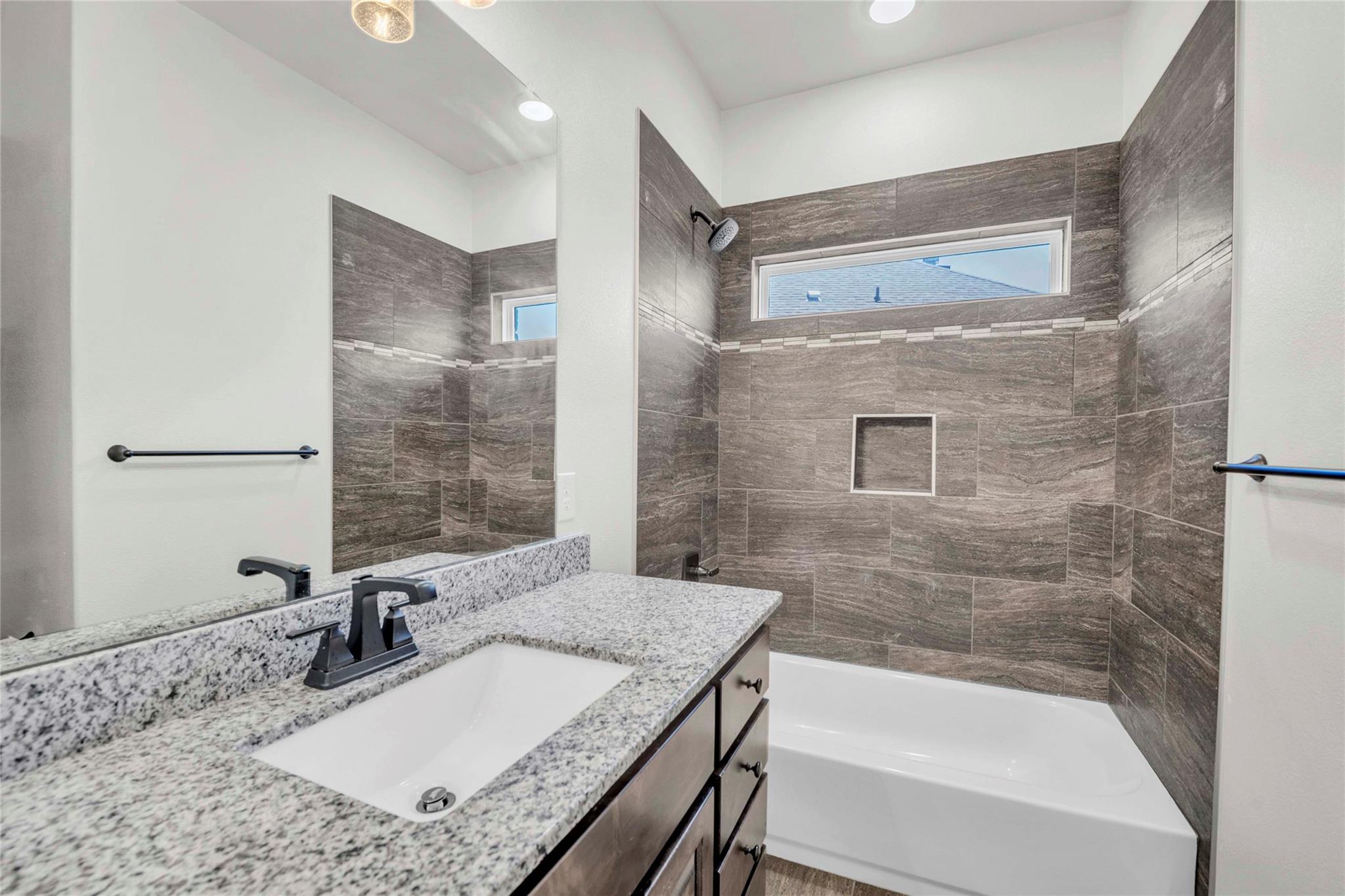 109 Don DR
